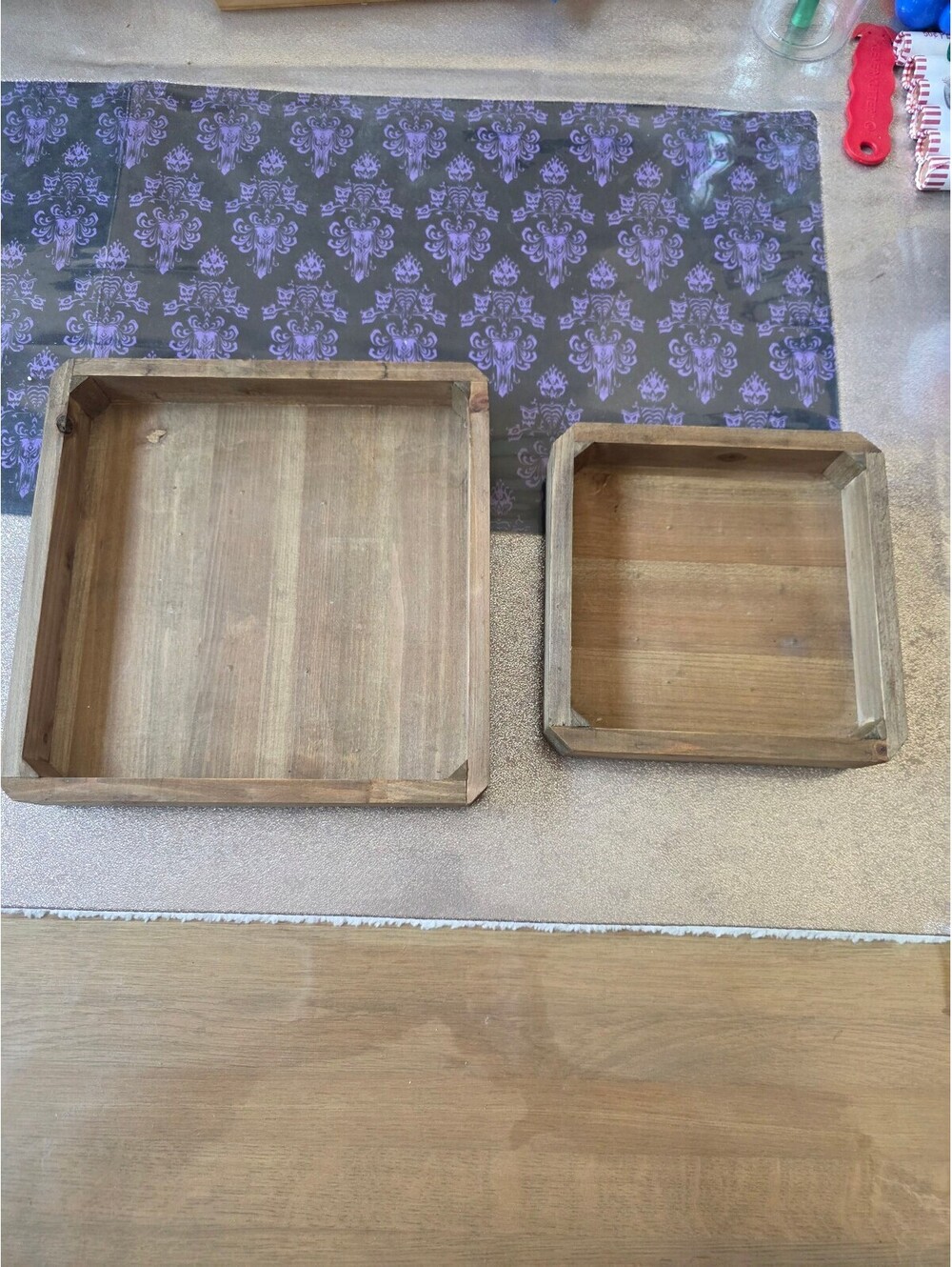 Set of 2 Wooden Serving Trays Square Rustic Style